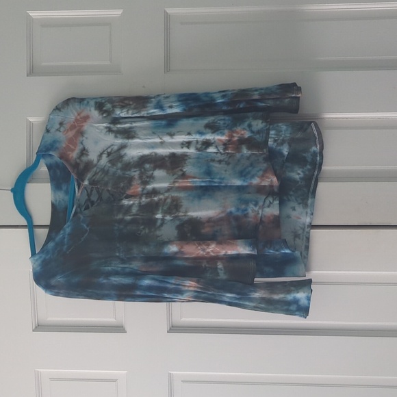 Long Sleeve Shirt - Picture 1 of 3